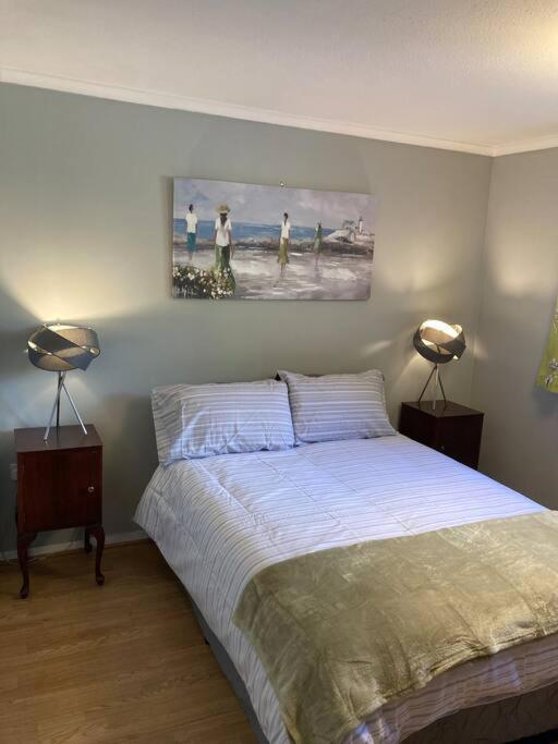 Comfy 1 Bedroom Flat With Free Parking Glasgow Exterior photo